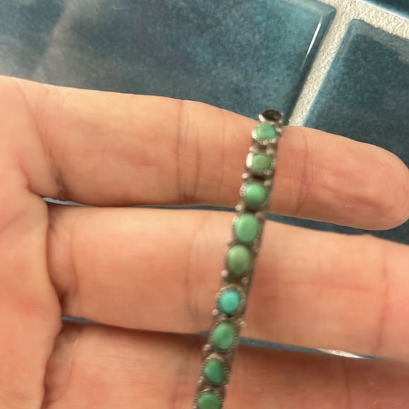 Vintage Native American Silver/Turquoise Row Cuff Bracelet - Picture 7 of 16